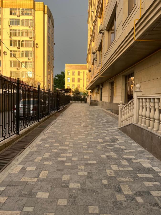 A7 Апарт Отель บิชเคก ภายนอก รูปภาพ